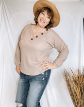 Load image into Gallery viewer, Waffle Weave 4-button sweater